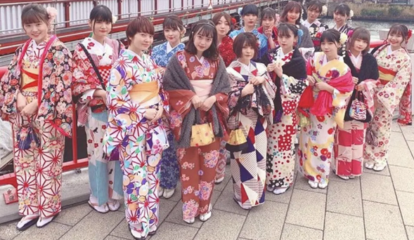 カラフルな着物をたくさんご用意しています