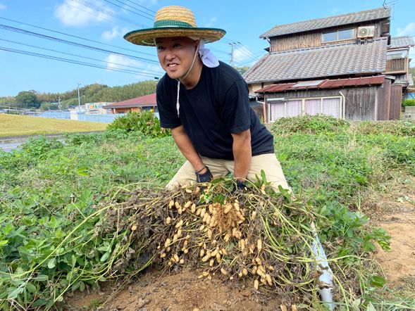 畑で野菜収穫体験!
※畑の場所は変わります。