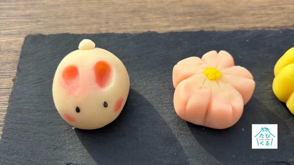 素敵な和菓子の完成!(モチーフは時期により変わる可能性がございます)