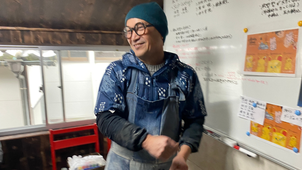 波佐見焼について教わります。