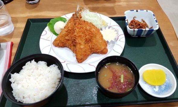 【昼食】スパウッド