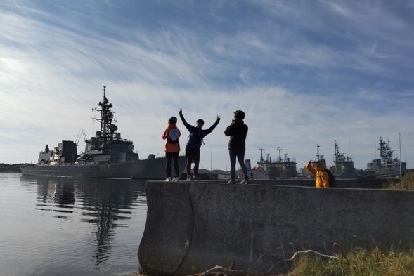 【風景】芦崎湾と護衛艦