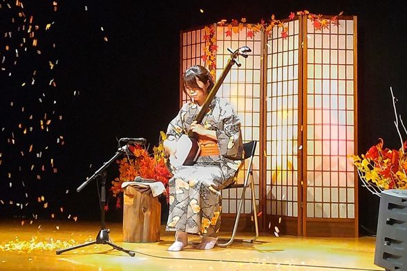 参観:三味線現場演奏