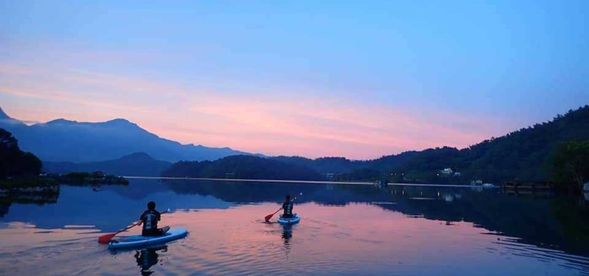 Enjoy the beauty of Sun Moon Lake