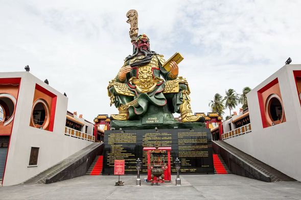 參觀全泰國最大的關羽像