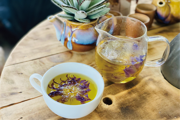 來到蓮花莊園,哪有不喝蓮花茶的道理?「花格格蓮莊」的蓮花茶不止好看也很好喝。享受完瑜伽和頌缽的洗滌,用一杯茶的時間,獨處享受一段Me time也好;與人交流心得也罷,為這趟旅程畫下完美句點吧!