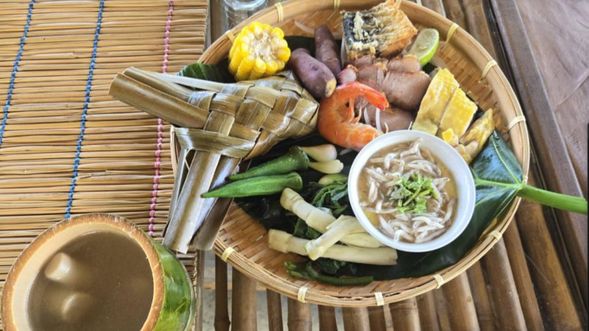 在海岸咖啡享用特製的午餐,順應節氣的美味驚喜,吃進部落飲食文化!