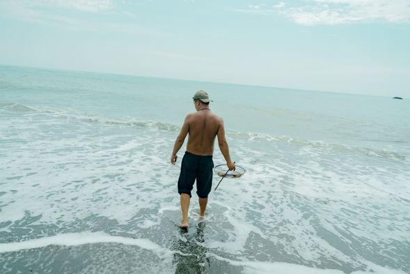 路線1-日間版_來跟海浪賽跑啊!想要看到隱藏在沙灘中的浪花蟹,就得跟浪花比速度,你是會狼狽全濕,還是旗開得勝呢?