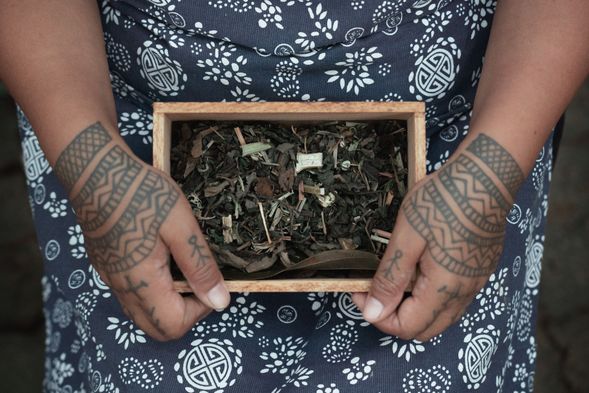 親手打包自己的足浴包,帶回家分享他人。