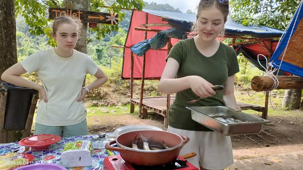 0830 AM - Meet up at Tamparuli Town
- Visit the local market/ learn about seasonal ingredients, herbs, spices and vegetables
- Buy fresh items for the cooking session
1000 AM - Depart to Kiulu
1045 AM - Hands on Cooking Session Begins
1230 PM - Lunch
0130 PM - EStimated time of departure back to Kota Kinabalu City