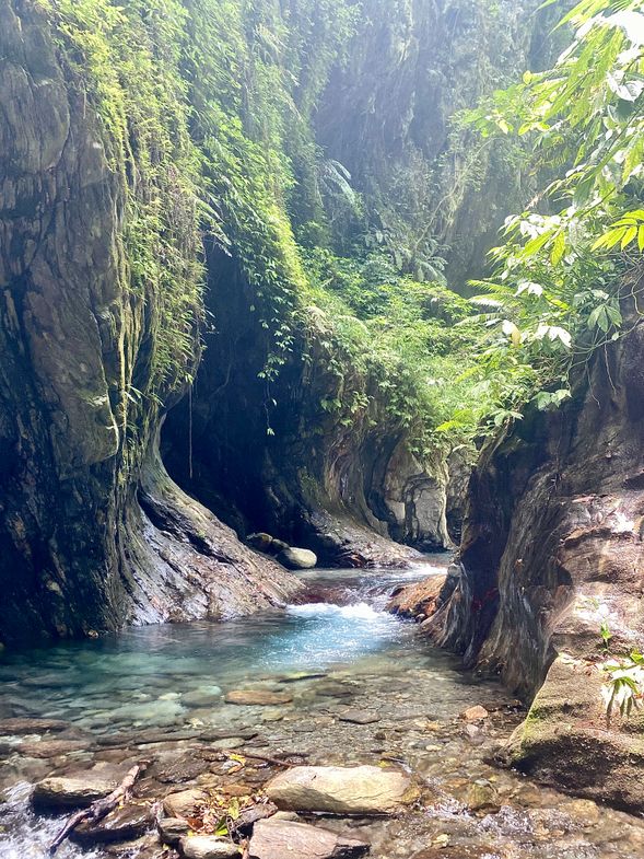 碧旦一隅,大自然的鬼斧神工,渾然天成的絕美景色