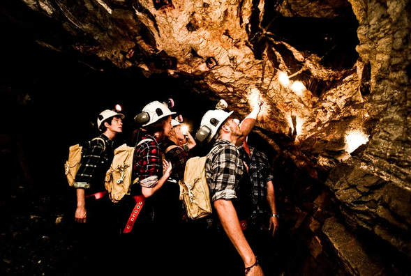 底下矿洞矿车之旅【自费项目,需提前购买】