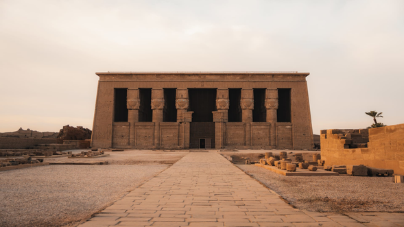 第7天
路克索 → 開羅
* 丹德拉神廟
* 午餐