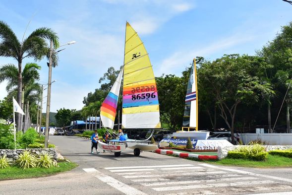 Getting ready and starting from Sattahip Sailing Club