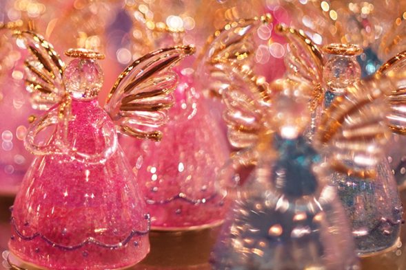 Otaru Music Box Hall has a history of over a hundred years and collects thousands of different styles of music boxes. Entering the museum, the melody is melodious and the woody aroma is pervasive, like a fairy tale world. Tourists can choose their favorite music box or assemble a unique melody memory by themselves. This is not only a shopping spot, but also a symbol of Otaru's romantic spirit. Every turn is a gentle tribute to time.