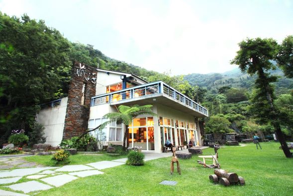 品味藏酒酒莊風情