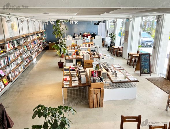 外木山濱海風景區(35分)
午餐-外木山景觀餐廳(自理)或野柳薆悅漁人廚房自助餐(50分)(詳費用包含第四項說明)
太平青鳥(45分)