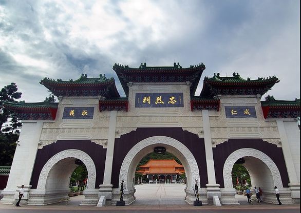 忠烈祠観光(衛兵交代もご覧いただけます) (約30分)
