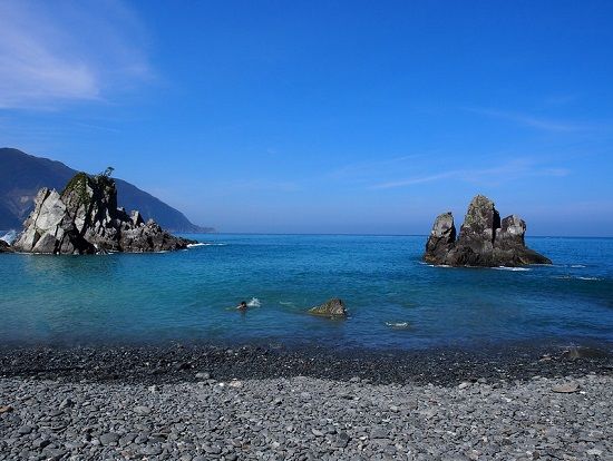 Fenqihu Port (approx. 50 minutes)
Enjoy the beautiful, expansive blue sea at Fenqihu Port.