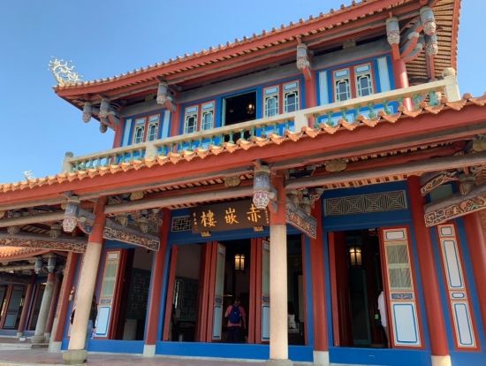 台南着後、台南観光【赤崁楼、孔子廟、林デパート、台南司法博物館】