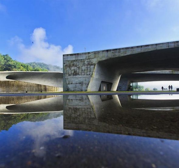 出発(ゆったりスタート) 日月潭観光(メイン日)
向山ビジターセンター・文武廟・遊覧船クルーズ