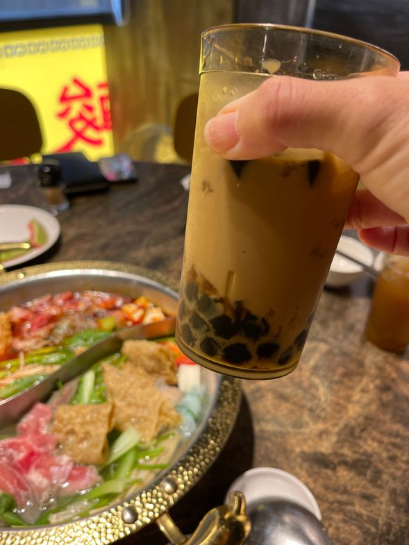 台湾伝統かき氷も置いてあります。
あったかいタピオカもあるので、後ほどタピオカミルクティーを自作