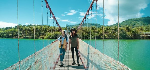 港口吊橋超美風景,拍起來秒變網美、網帥!