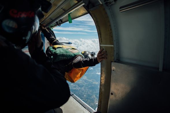 清邁跳傘讓您在壯麗的風景中體驗驚險刺激的冒險