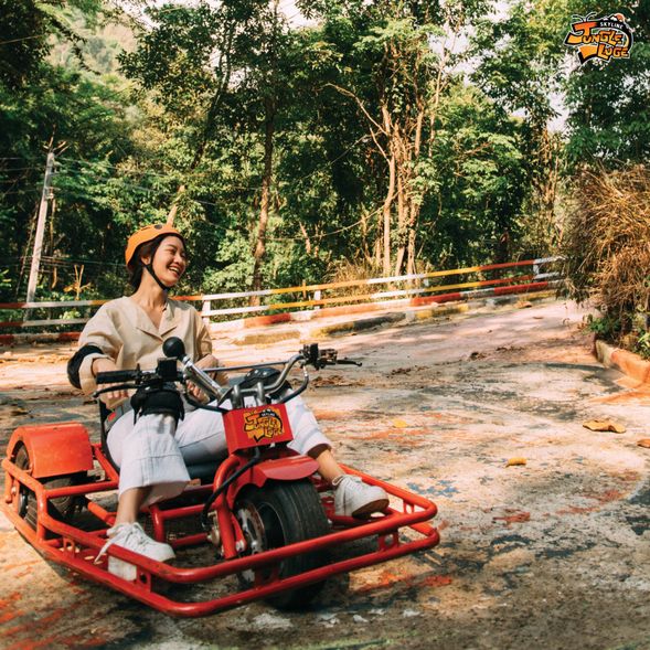 叢林滑板車最長路線 2,100 米