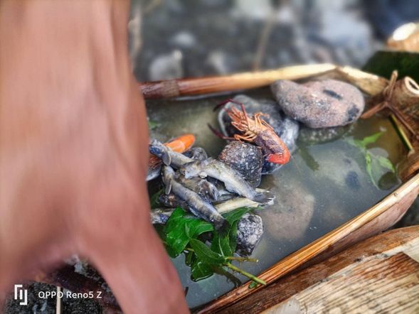 阿美族石頭火鍋製作