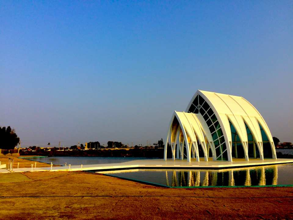 北門水晶教堂(距離較遠,另需加價)