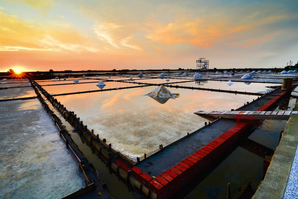 七股鹽田(距離較遠,另需加價)