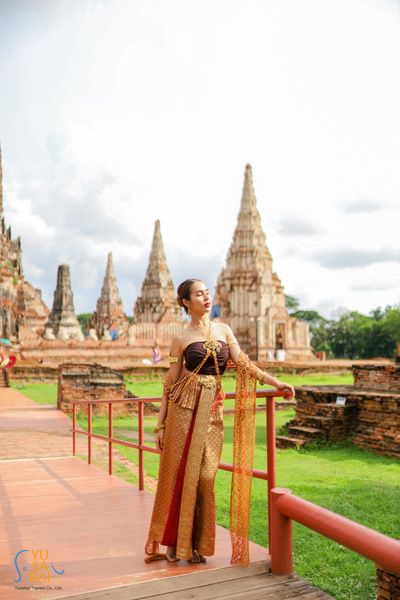 時光倒流,身著泰國服裝,探索柴瓦塔那蘭寺遺址