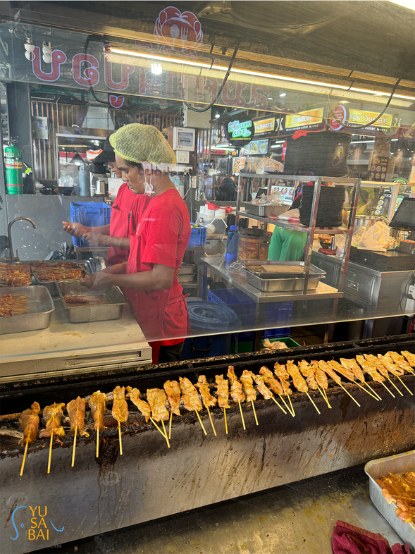 泰國街頭美食愛好者必嚐的泰式烤豬肉串