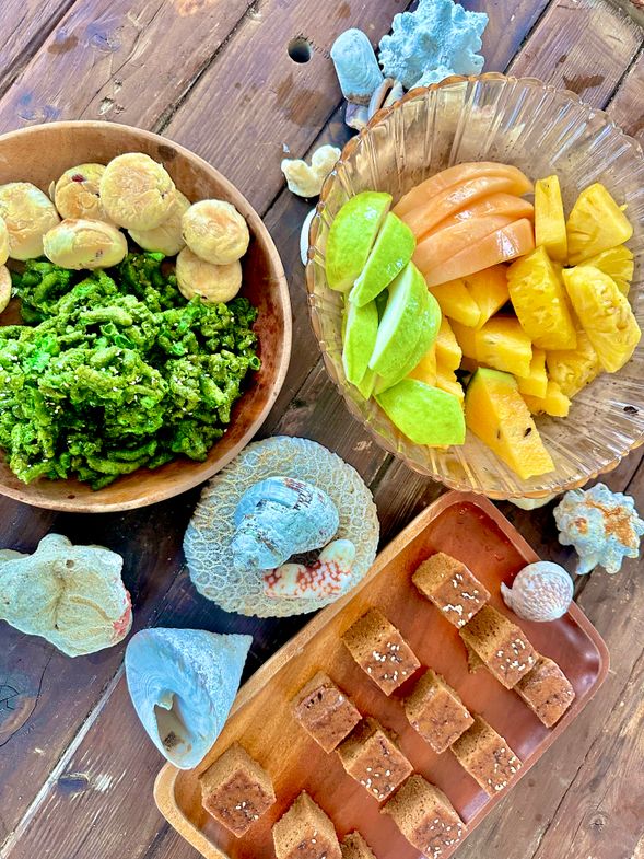 東嶼坪夕陽午茶 (點心水果依季節性有所不同)