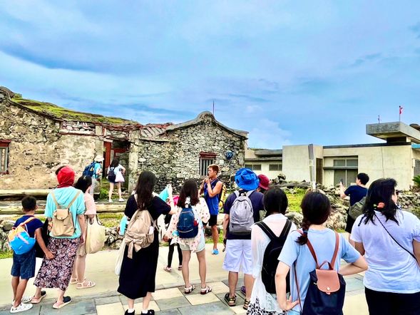 東嶼坪登島聚落導覽&龍蝦風味餐&放空休息