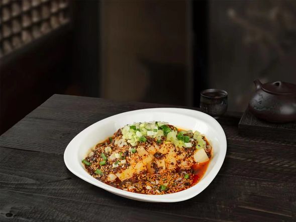 Chuanbei Liangfen (Spicy Sichuan-Style Mung Bean Jelly)