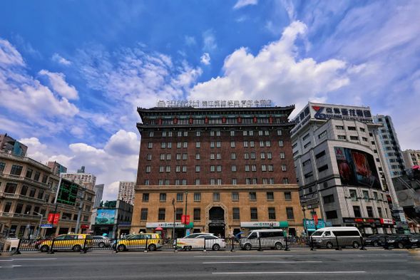 メトロポロ クラシック 上海 YMCA 人民広場