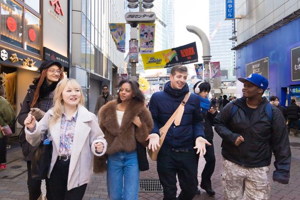 【ポップカルチャー・サブカルチャースポット巡り】
アニメ・ゲーム・音楽・ファッションなど、渋谷で進化を続ける日本カルチャーを体感します。