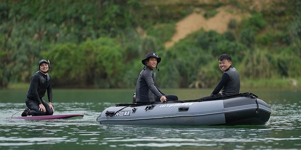 使用橡皮艇船拖開始你的水翼練習