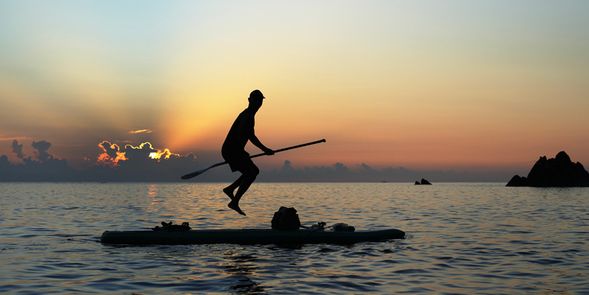 如果您是安排日出時段,享受海上寧靜 日出漸漸昇起的魔幻時刻