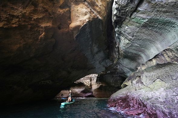 探索未知的洞穴秘境