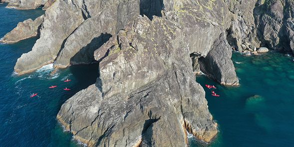 穿越東海岸最大海蝕洞