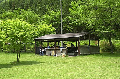 【第2バーベキュー場(バーベキュー小屋)】