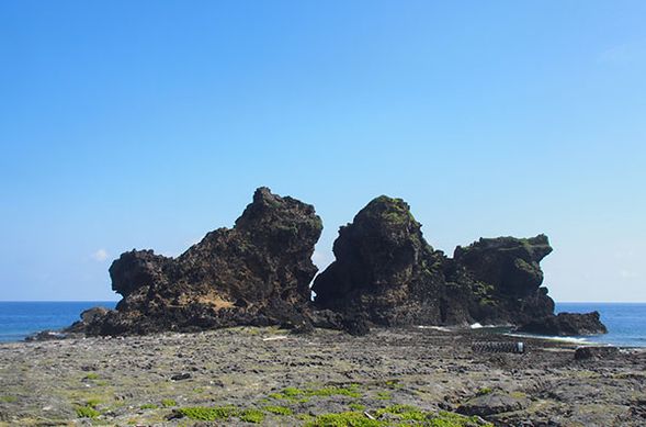 騎乘機車環遊蘭嶼美景【雙獅岩】