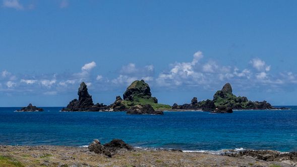 蘭嶼環島觀光【軍艦岩】