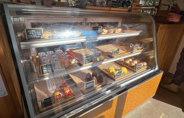 *每位顧客請至少購買一杯飲品(6歳以下小童除外)作為入場費用,當天現場可追加甜點等,到場付費(可現金/支付寶/Paypay)。