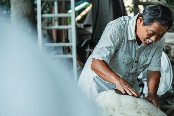 【第7堂|輪廓修整】
✦ 針對作品外輪廓進行細部修整,強化形體結構與比例關係,並搭配案例賞析,理解名家處理造型的思考方式。