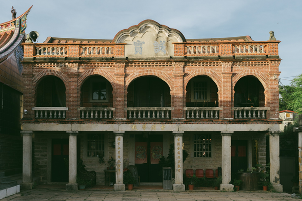 軍隊曾經使用的洋樓建築「古崗學校」