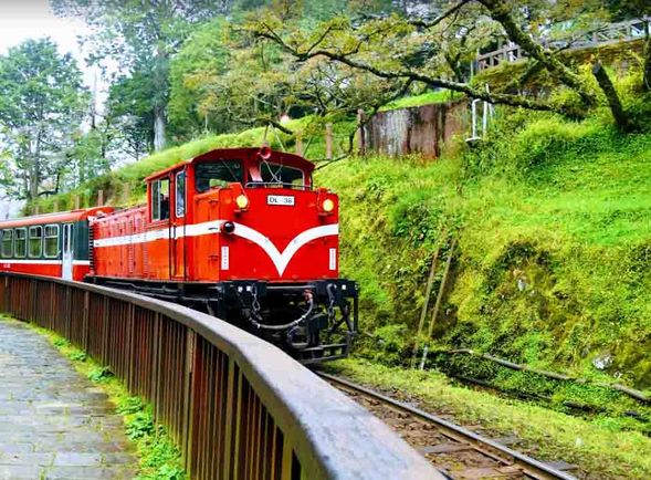 阿里山小火車